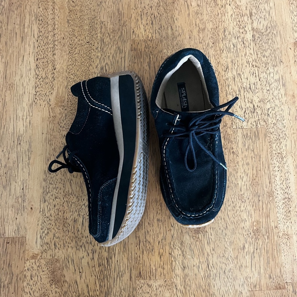 Splash shoes